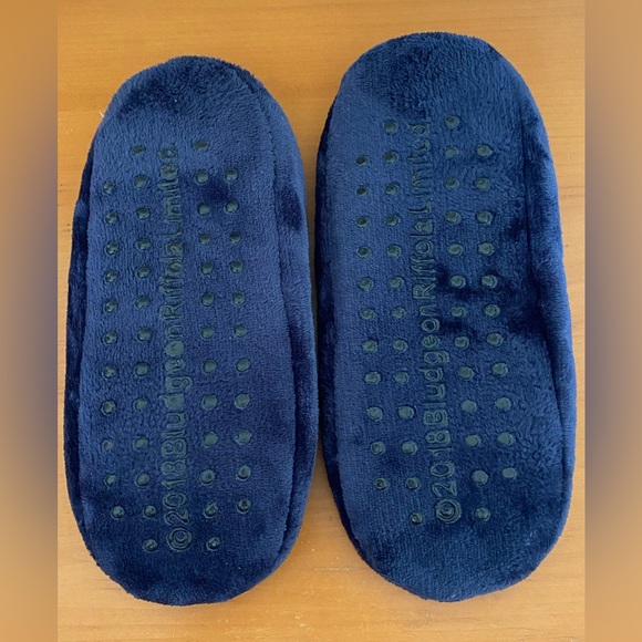 2018 Def Leppard Bludgeon Riffoia Limited House Slippers - Picture 4 of 5